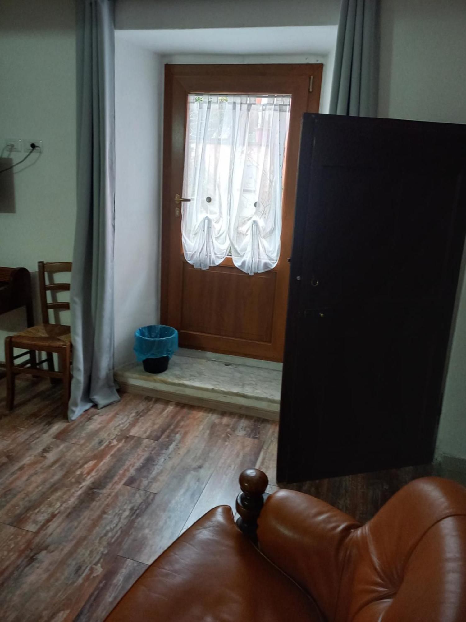 B&B Il Pittore Борго-Сан-Лоренцо Екстер'єр фото