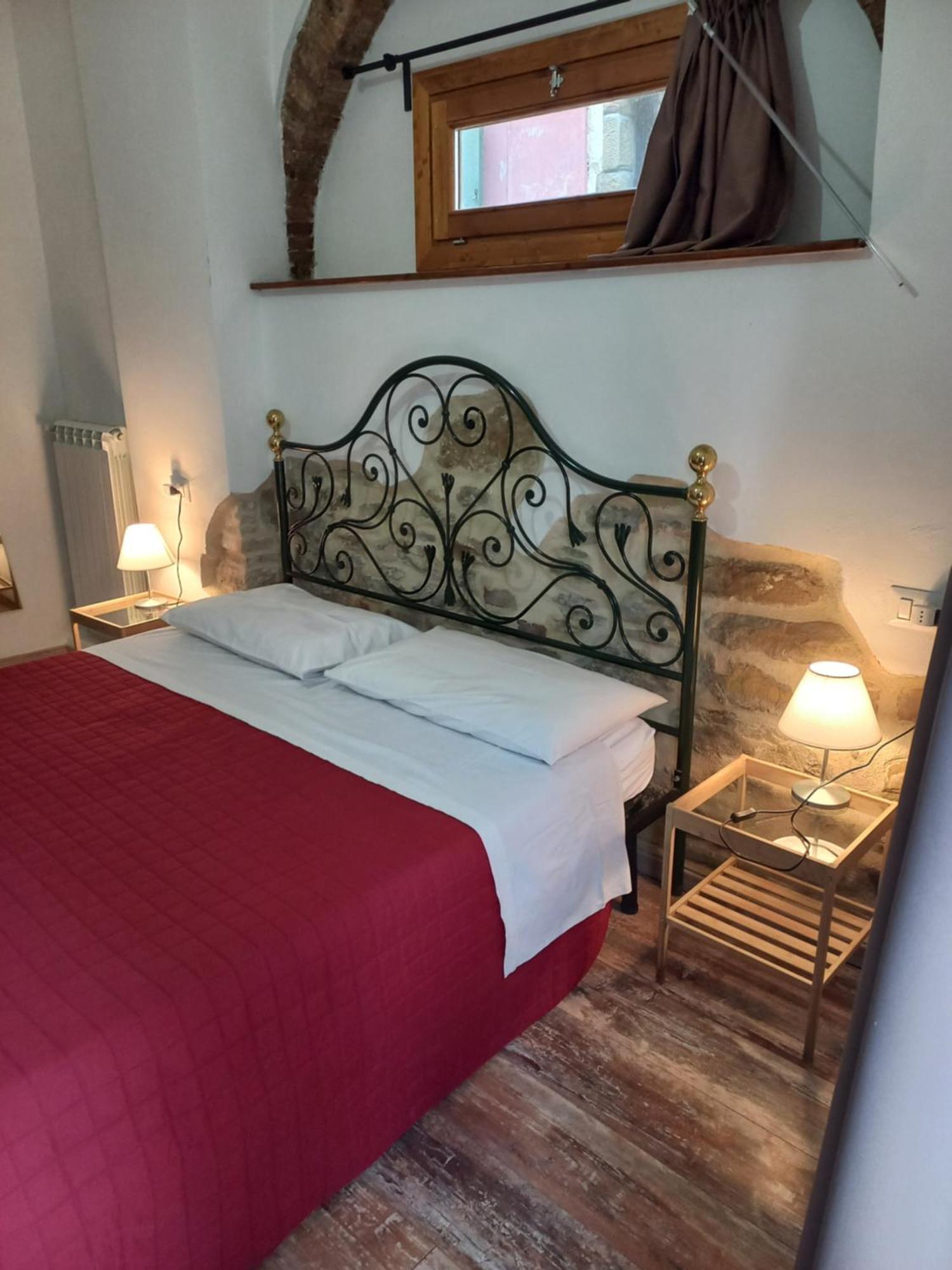 B&B Il Pittore Борго-Сан-Лоренцо Екстер'єр фото